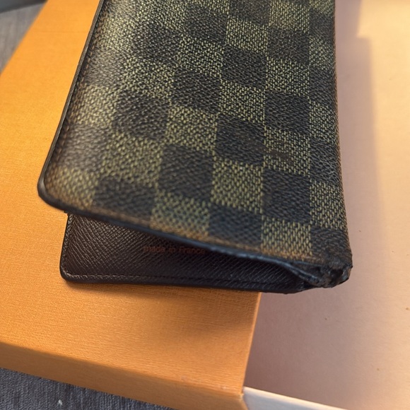Louis Vuitton Damier long wallet - Picture 9 of 11